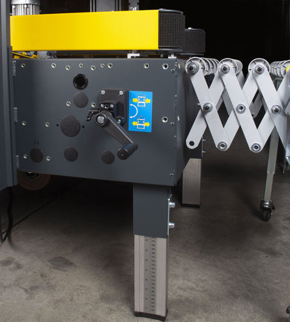 NASTRO-SB™ – M Semi-Automatic Case Sealer for Small to Medium Fixed Box Sizes with Manual Adjustment