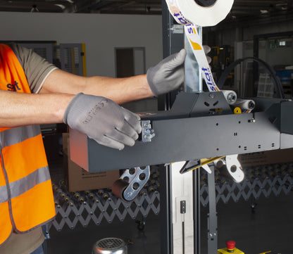 NASTRO-SB™ – R High-Performance Semi-Automatic Case Sealing Machines for Small, Medium, Large, and King Random Boxes