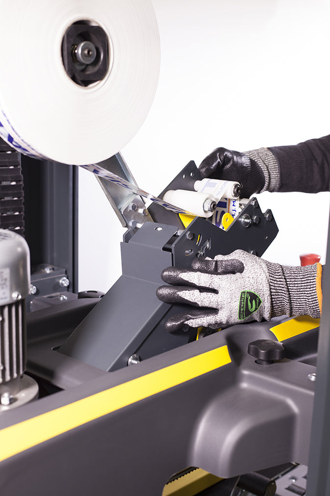 SR20 Semi-Automatic Case Sealer with Random Adjustment